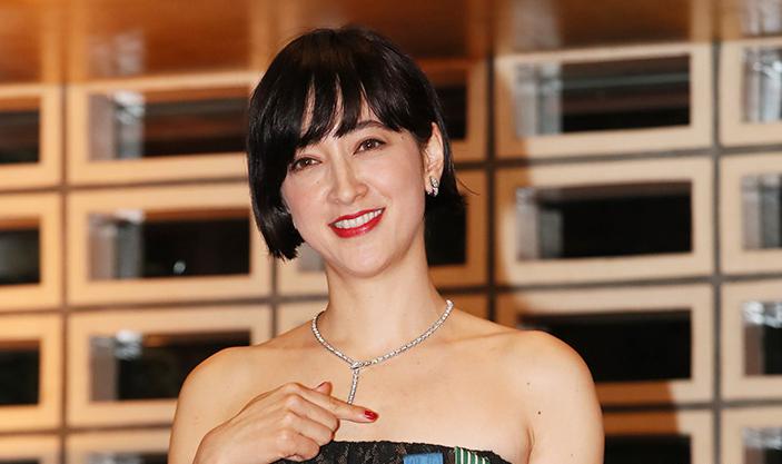 「滝川クリステル」の画像検索結果